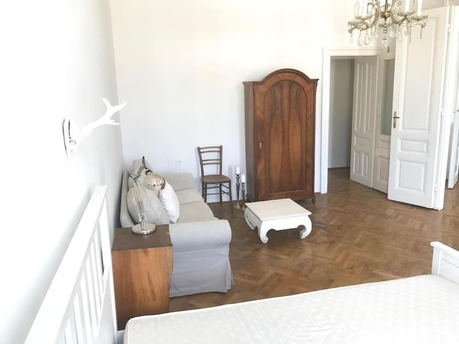 Apartment Wiener Altbauwohnung Wien
