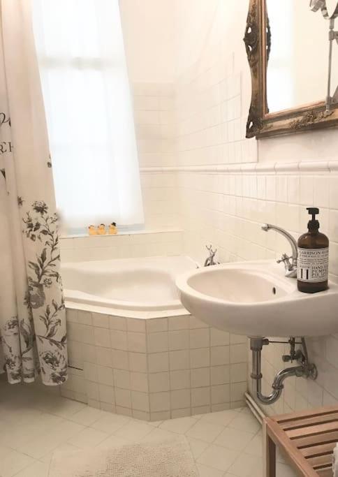 Wiener Altbauwohnung Apartment Wien