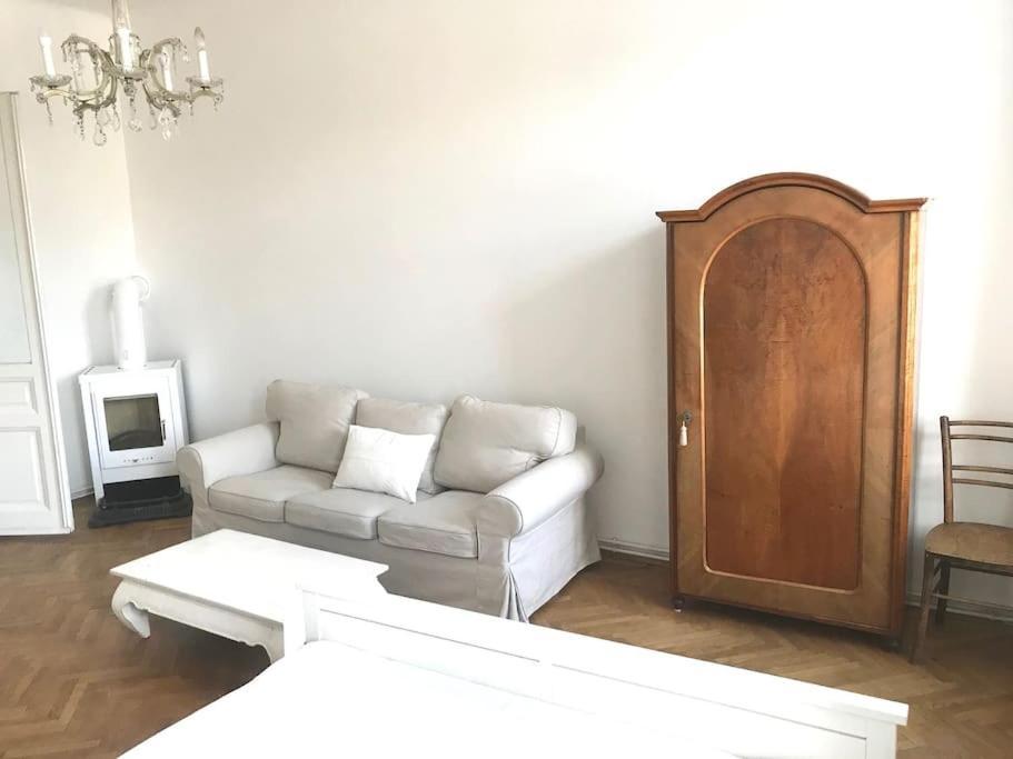 Wiener Altbauwohnung Wien